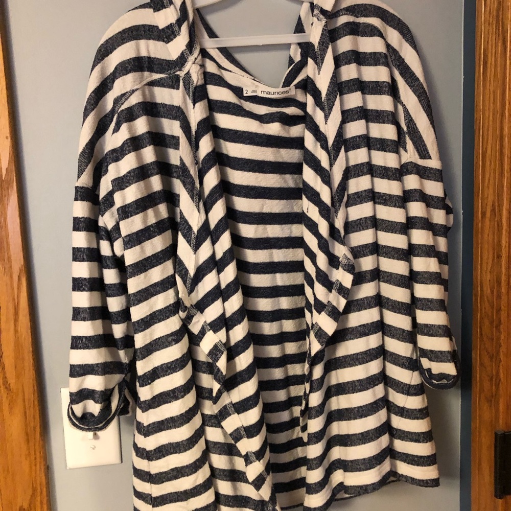 Maurices 3/4 sleeve navy striped cardigan